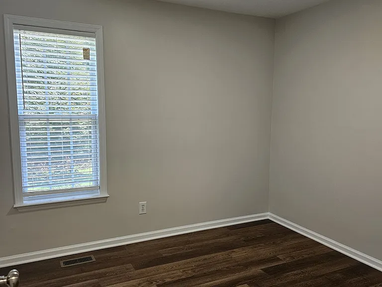 436 Barn View Ct — Photo 15