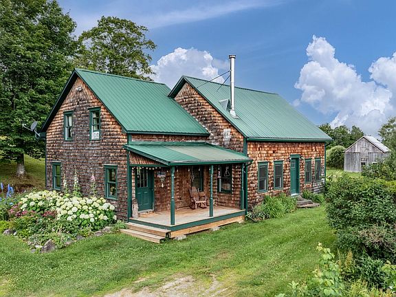 2nd image of 1076 Brown Hill Road