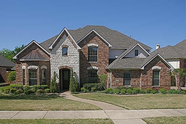 1st image of 745 Nicklaus Dr