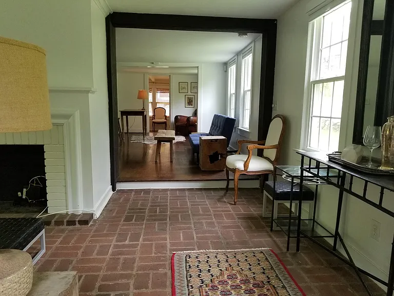 101 Georgetown Rd — Photo 8