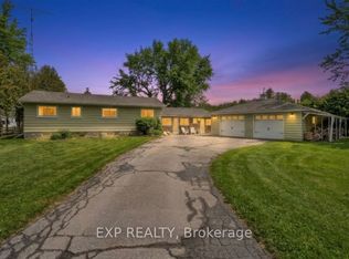 561 Duclos Point Rd, Georgina, ON L0E1N0