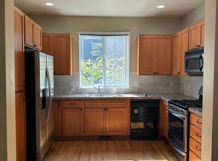 8676 233rd Pl NE, Redmond, WA 98053