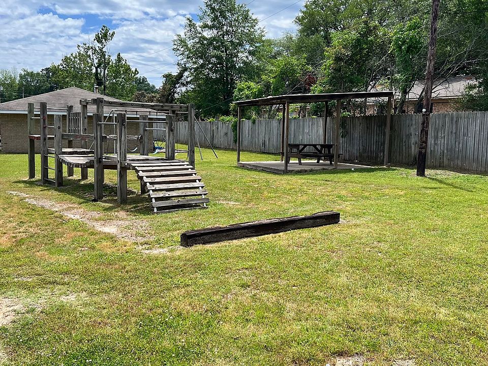 1st image of 198 Tupelo St #22