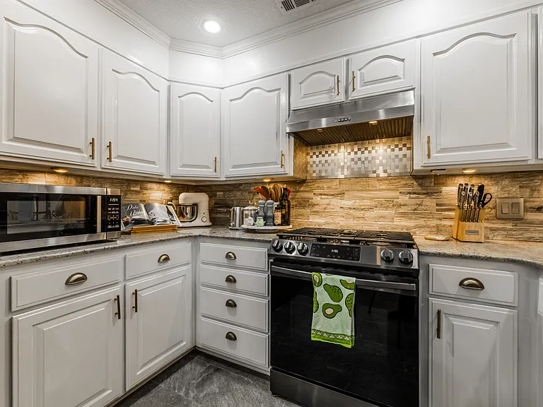 4326 Georgia St — Photo 25