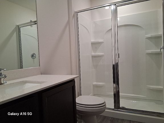 5th image of 857 Youngreen Dr