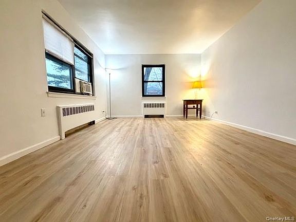 5th image of 219-36 74 Avenue #323A1