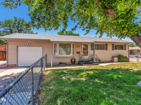2690 Hollywood Dr, Pueblo, CO 81005