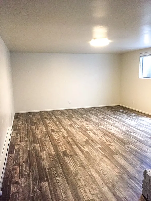 Updated Apartment in downtown Holladay — Photo 2