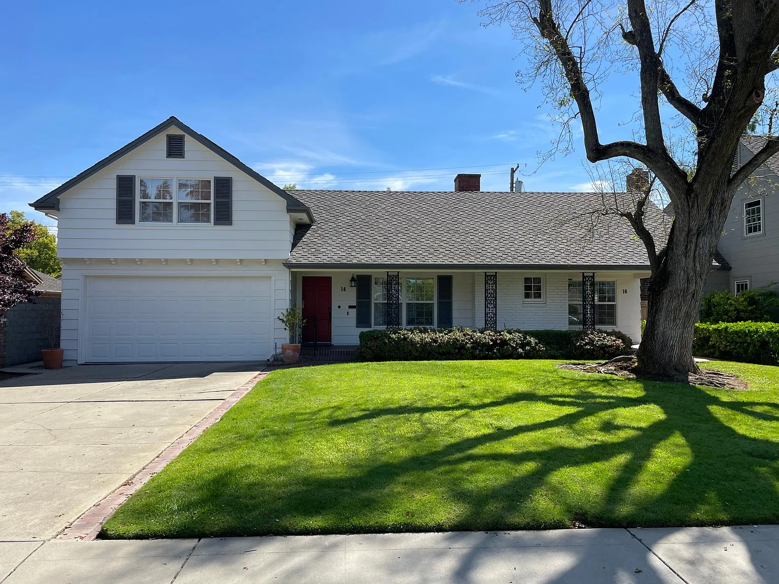 S Avena Ave, Lodi — Photo 2