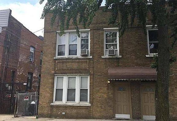 3rd image of 3359 Seymour Ave