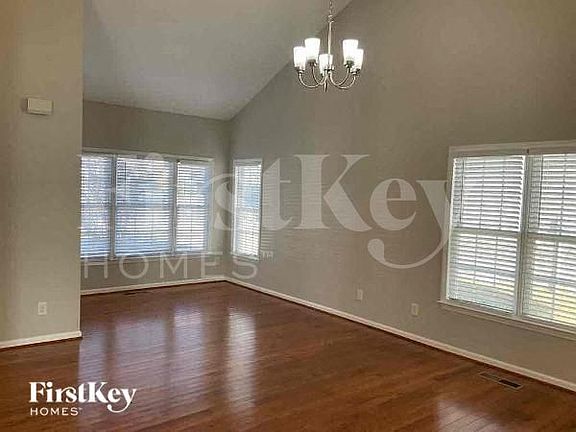 3rd image of 1410 Phifer Luther Ct