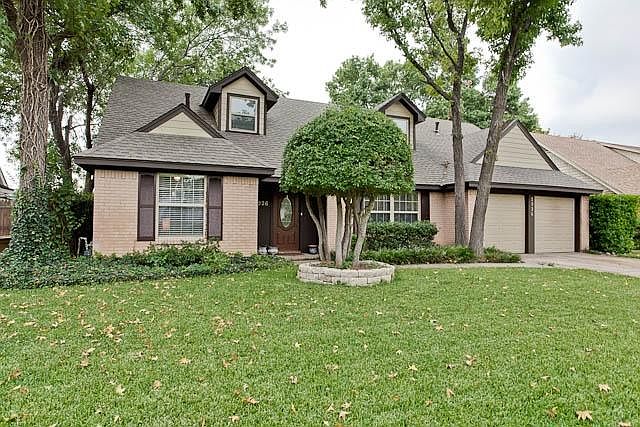 1st image of 2926 Maydelle Ln