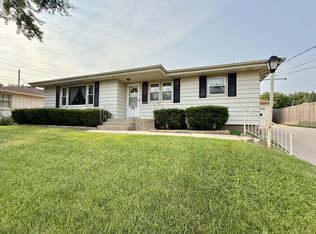 1021 7th St, Peru, IL 61354