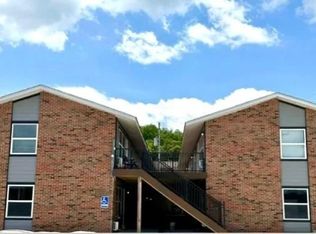 119 N 1st St #27, Clarksville, MO 63336