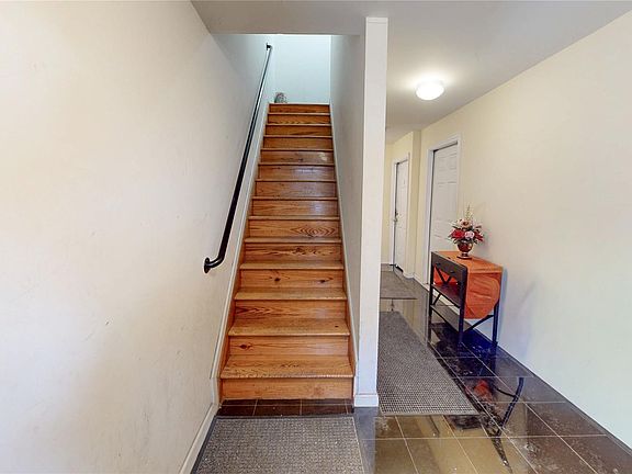 3rd image of 443 Amber Street