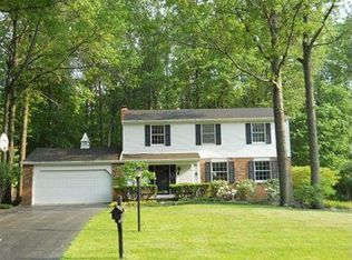8864 Sherwood Dr NE, Warren, OH