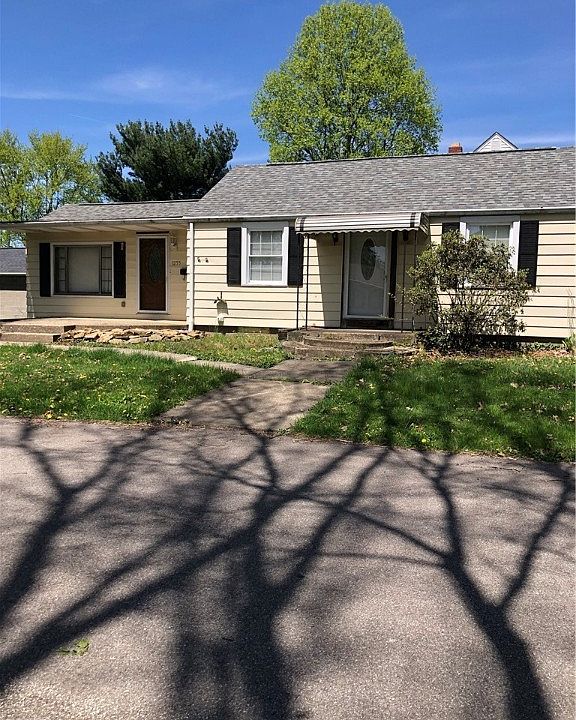 1st image of 1255 Oak Ave