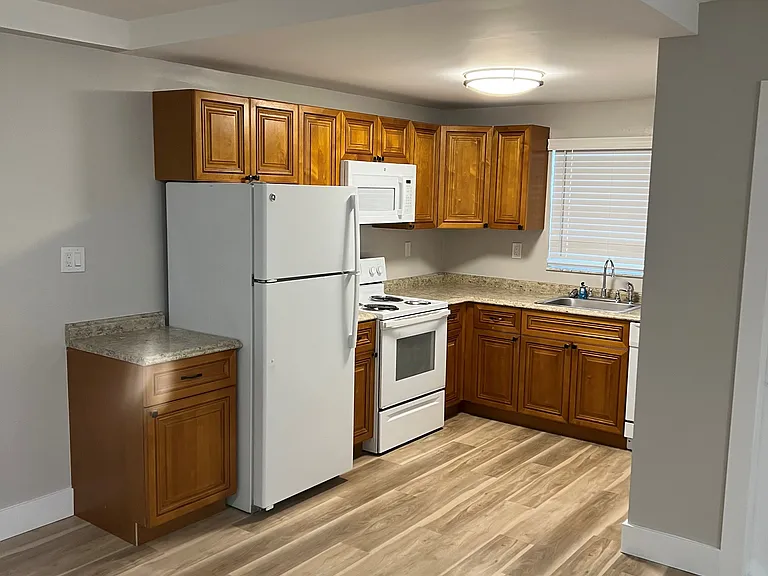 Apartments on 11th — Photo 6