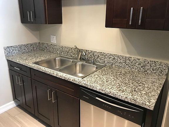 5th image of 4461-4467 Central Ave #4467-1/2