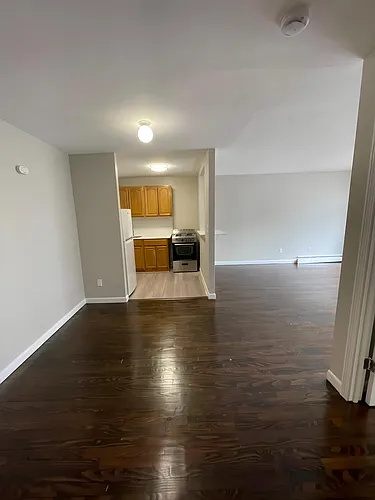 12-415 Willard St Photo 1