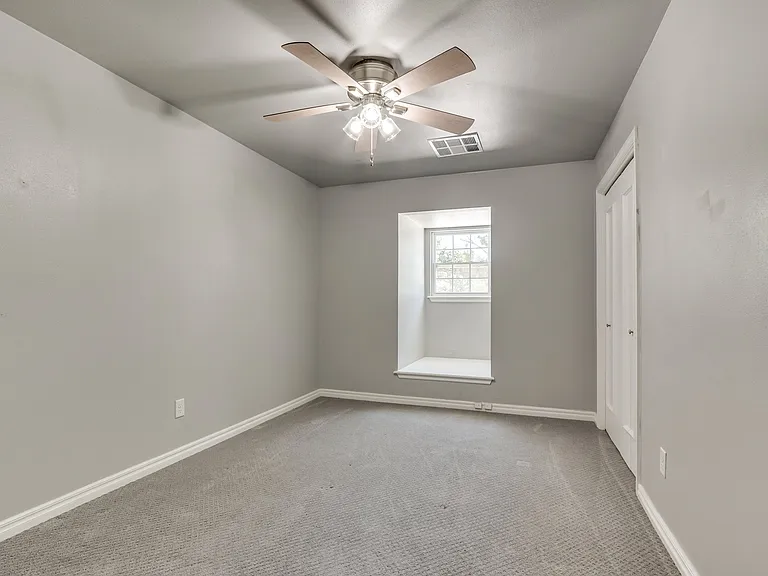 1442 Duffner Dr — Photo 38