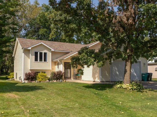 615 Walnut St, Mantorville, MN 55955