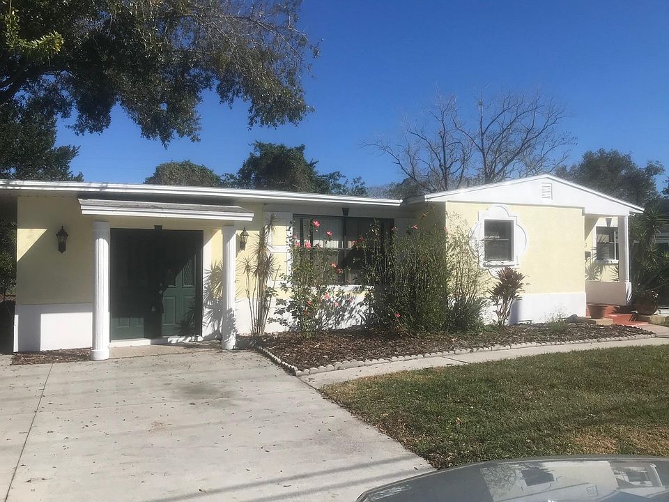 1st image of 613 Mercado Ave