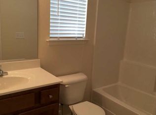 5529 Sadie Ln, Virginia Beach, VA 23462