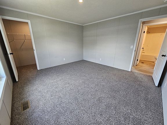 5th image of 2939 E Anita Dr
