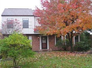 828 Glendale Ct, Cranberry Twp, PA 16066