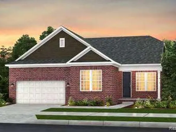 50699 Beckett Ct, Macomb, MI 48044