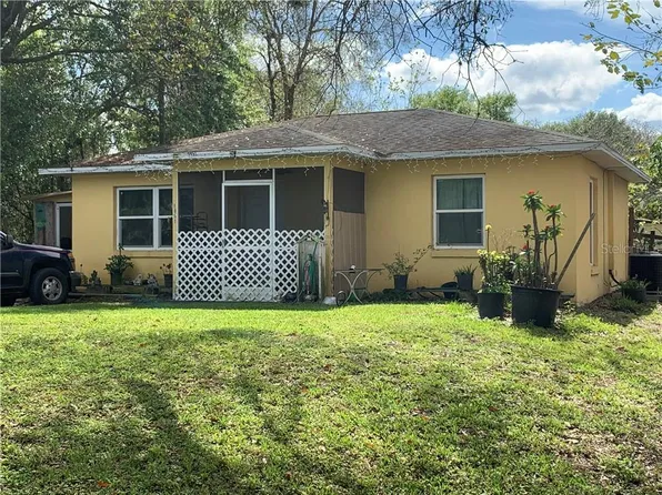 1051 SE Maple Dr, Arcadia, FL 34266