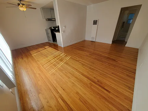330 Orizaba Ave #3 Photo 1