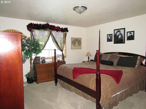 5th image of 8603 NE 160th Ave