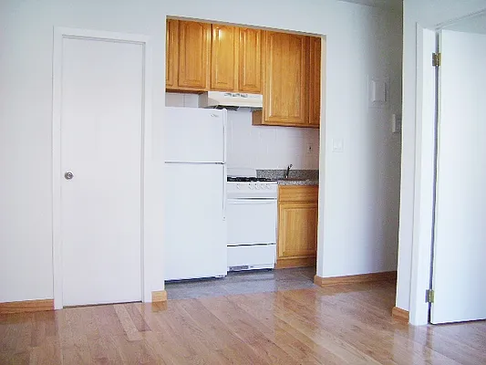 Rented by City Connections Realty | media 65