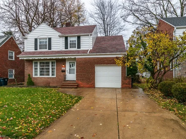 4939 Edsal Dr, Lyndhurst, OH 44124