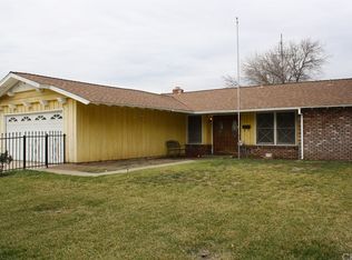 903 Johnston St, Colton, CA 92324