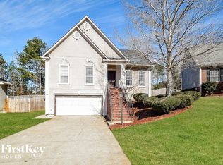 1209 Deer Trail Rd, Hoover, AL 35226