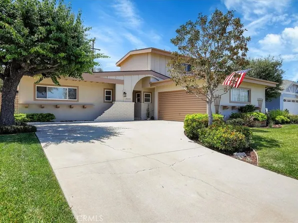 8222 Terry Dr, Huntington Beach, CA 92647