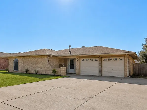 2106 Avalon Ln, Arlington, TX 76014