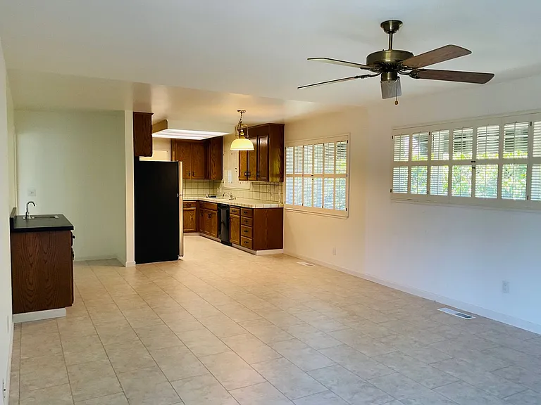 12331 Ted Ct — Photo 4