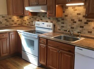 28 Pershing Dr #30, Plainville, CT 06062