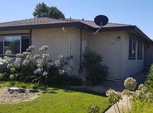 1391 Hillcrest Rd #A, Hollister, CA 95023