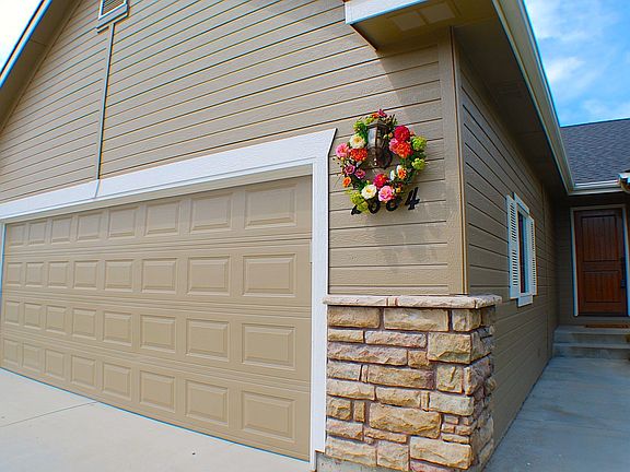 2nd image of 2684 E Brierfield Dr