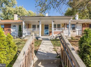 1927 Palmer Park Rd, Landover, MD 20785