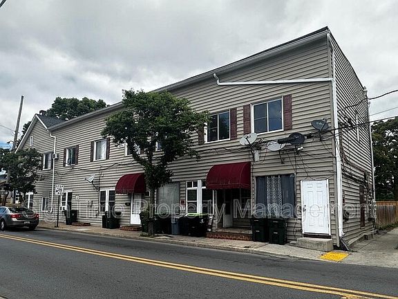 2nd image of 62 W Church St #2