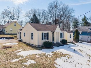 48 Fairview St #15, East Longmeadow, MA 01028