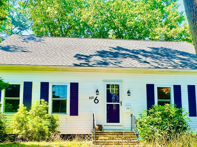 6 Shady Ln — Photo 2