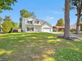224 Lake Front Dr, Orwigsburg, PA 17961