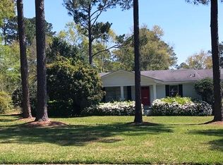 200 N Cherokee Ave, Dothan, AL 36303